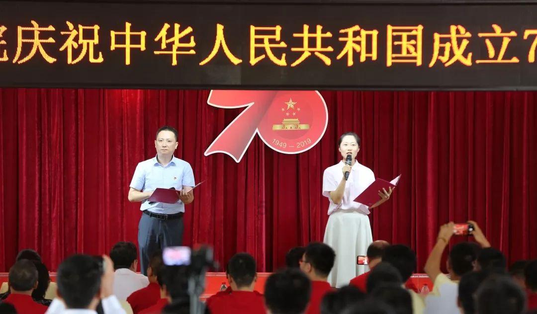 迷路的逃学女孩